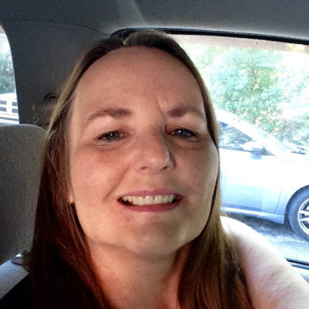 Meet your Posher, Debra